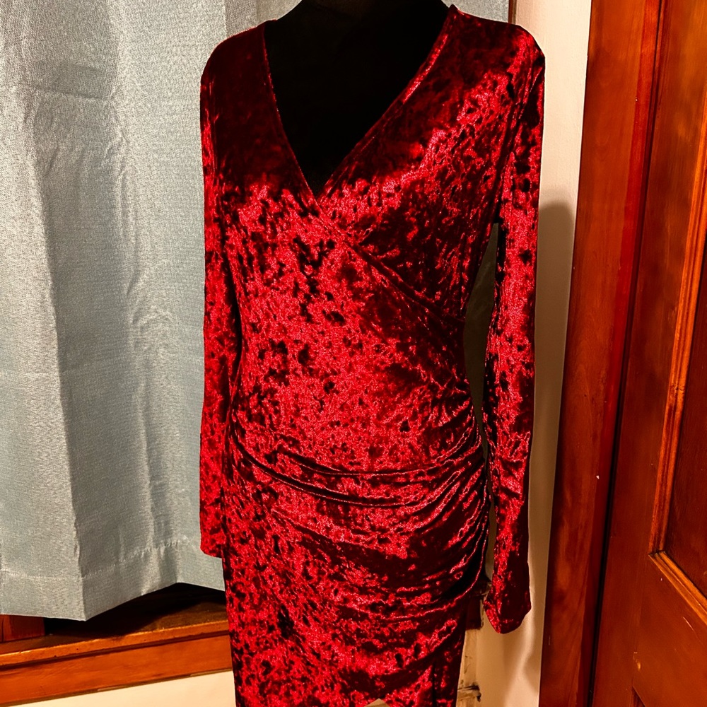 SHEIN velvet mini dress - Picture 7 of 7